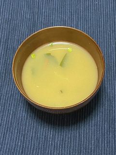 一杯だけのお味噌汁。めっちゃ簡単に作るぞ-レシピのメイン写真