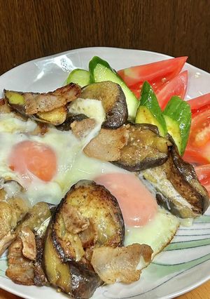 茄子で目玉焼き-レシピのメイン写真