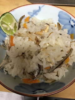 煮干し(かえり)炊き込みご飯-レシピのメイン写真