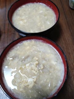 玉ねぎと卵の味噌汁-レシピのメイン写真