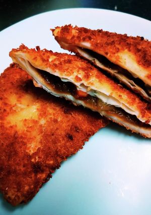 餃子の皮消費！余ったカレーでカレーパン-レシピのメイン写真