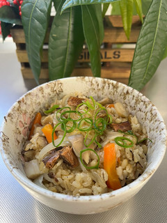 さんま蒲焼缶で炊き込みご飯-レシピのメイン写真