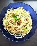 納豆ときのことねぎの和風出汁パスタ