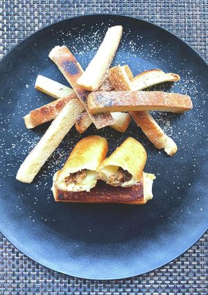 トリュフ風味のアンチョビトースト-レシピのメイン写真