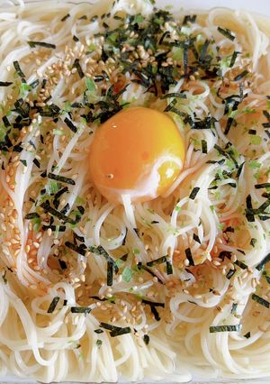 麺つゆに飽きたら無限油素麺！-レシピのメイン写真