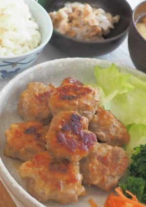 豚こまで作るうまうまチーズ肉団子-レシピのメイン写真