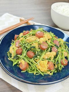 味付け2つ★豆苗とウインナーの中華卵炒め-レシピのメイン写真