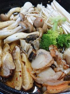 つぶとホタテのアヒージョ-レシピのメイン写真