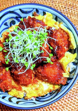 ソースカツ玉子丼-レシピのメイン写真