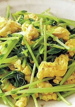 豆苗と卵のオカケン炒め-レシピのメイン写真