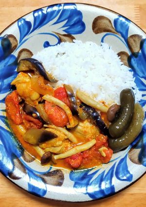 鶏もも肉と冷凍したトマトとナスのカレー-レシピのメイン写真