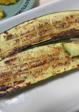 簡単すぎる ズッキーニとろとろグリル焼き-レシピのメイン写真