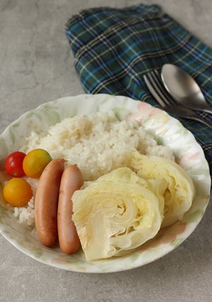 丸ごとキャベツの【炊き込みバターライス】-レシピのメイン写真
