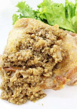 鶏ソテーのガーリックきのこソースがけ-レシピのメイン写真