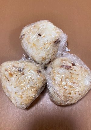 簡単!! サンマのおにぎり-レシピのメイン写真