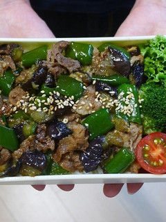 レンジde豚肉とピーマンとなすの丼弁当-レシピのメイン写真