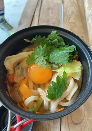 野菜たっぷりトマトツナうどん(山ごはん)-レシピのメイン写真