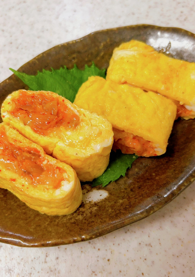 キムチとチーズを巻いてくるくる卵焼き-レシピのメイン写真