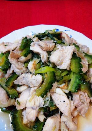 ゴーヤと鶏むね肉のあっさりスタミナ料理-レシピのメイン写真