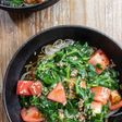 トマトとモロヘイヤの冷やしそうめん