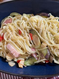 茄子とベーコンのペペロンチーノ-レシピのメイン写真