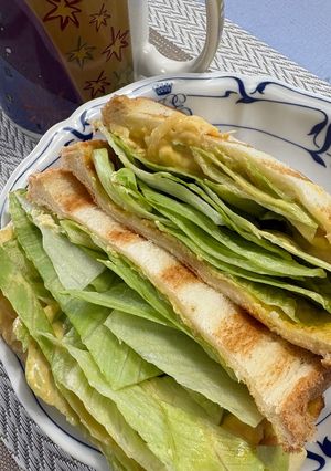 【簡単？朝食】卵サラダレタスホットサンド-レシピのメイン写真
