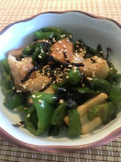 ピーマンと竹輪の塩昆布炒め☆-レシピのメイン写真