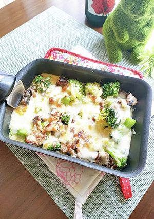 ブロッコリーと鯖水煮缶のマヨチーズ焼き-レシピのメイン写真
