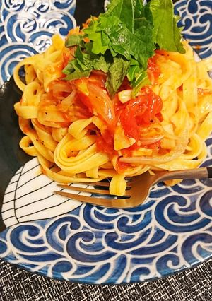 大葉でもイイ！トマトフィットチーネパスタ-レシピのメイン写真