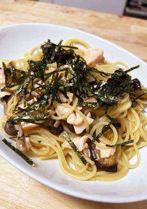 コストコ☆お刺身サーモンの和風醤油パスタ-レシピのメイン写真