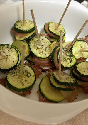 ズッキーニのベーコンチーズ焼き-レシピのメイン写真
