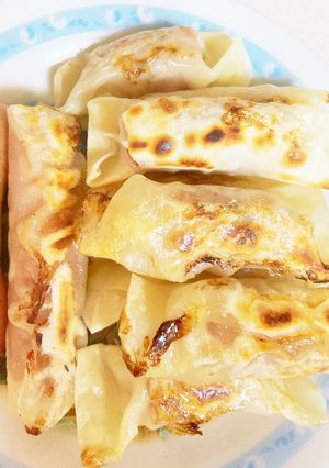 余った餃子の皮でウインナー包み-レシピのメイン写真
