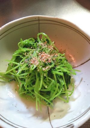 簡単調理　豆苗のニンニク炒め-レシピのメイン写真