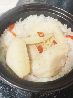 土鍋でカオマンガイ風手羽先の炊き込みご飯-レシピのメイン写真