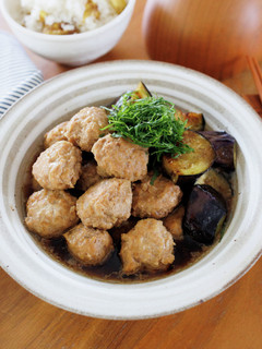 肉団子となすの煮浸し。甘辛味が染みる♪-レシピのメイン写真