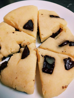 米粉と豆腐でチョコスコーン風!-レシピのメイン写真