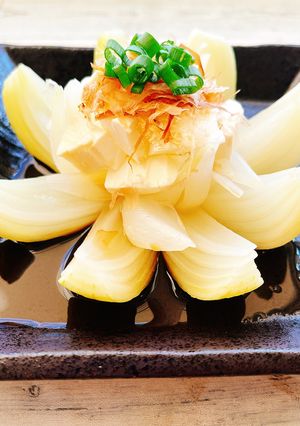 レンジでとろ甘♡新玉ねぎのおかかチーズ-レシピのメイン写真