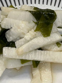 長いもとわかめの酢の物-レシピのメイン写真