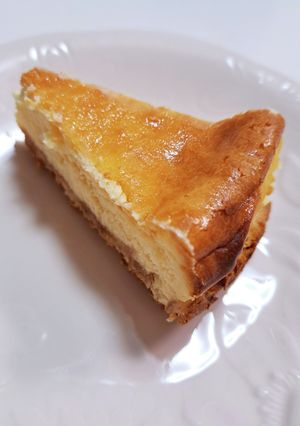 めちゃくちゃ濃厚ベイクドチーズケーキ-レシピのメイン写真