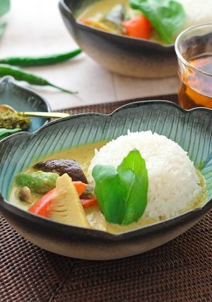 柚子胡椒香るヴィーガングリーンカレー-レシピのメイン写真