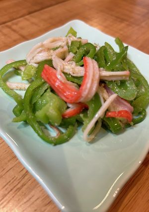 レンジで簡単　カニカマピーマン-レシピのメイン写真