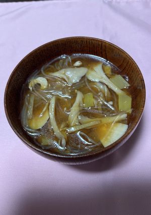 蒸し鶏の茹で汁を使ってお味噌汁-レシピのメイン写真