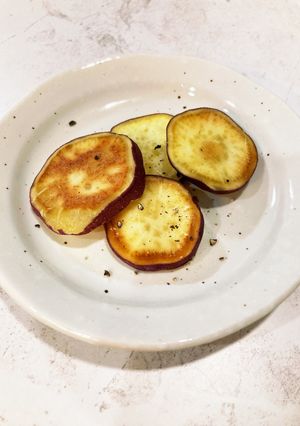 さつまいものココナッツギー炒め-レシピのメイン写真