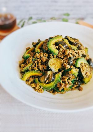 ナスとゴーヤのカレー炒め-レシピのメイン写真