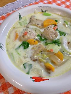 鶏つくねのスキムミルク煮♪-レシピのメイン写真