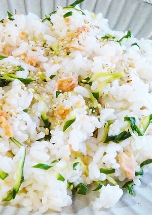 混ぜるだけ!干しきゅうりと鮭のちらし寿司-レシピのメイン写真