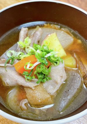 出汁が美味しい♡豚汁-レシピのメイン写真