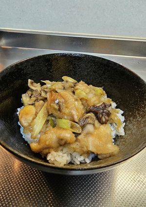まいたけと鶏肉のおろし丼-レシピのメイン写真