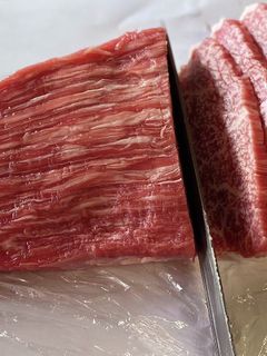 まな板を汚さず、生肉や魚を切る裏技2-レシピのメイン写真