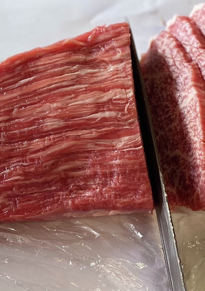 まな板を汚さず、生肉や魚を切る裏技2-レシピのメイン写真